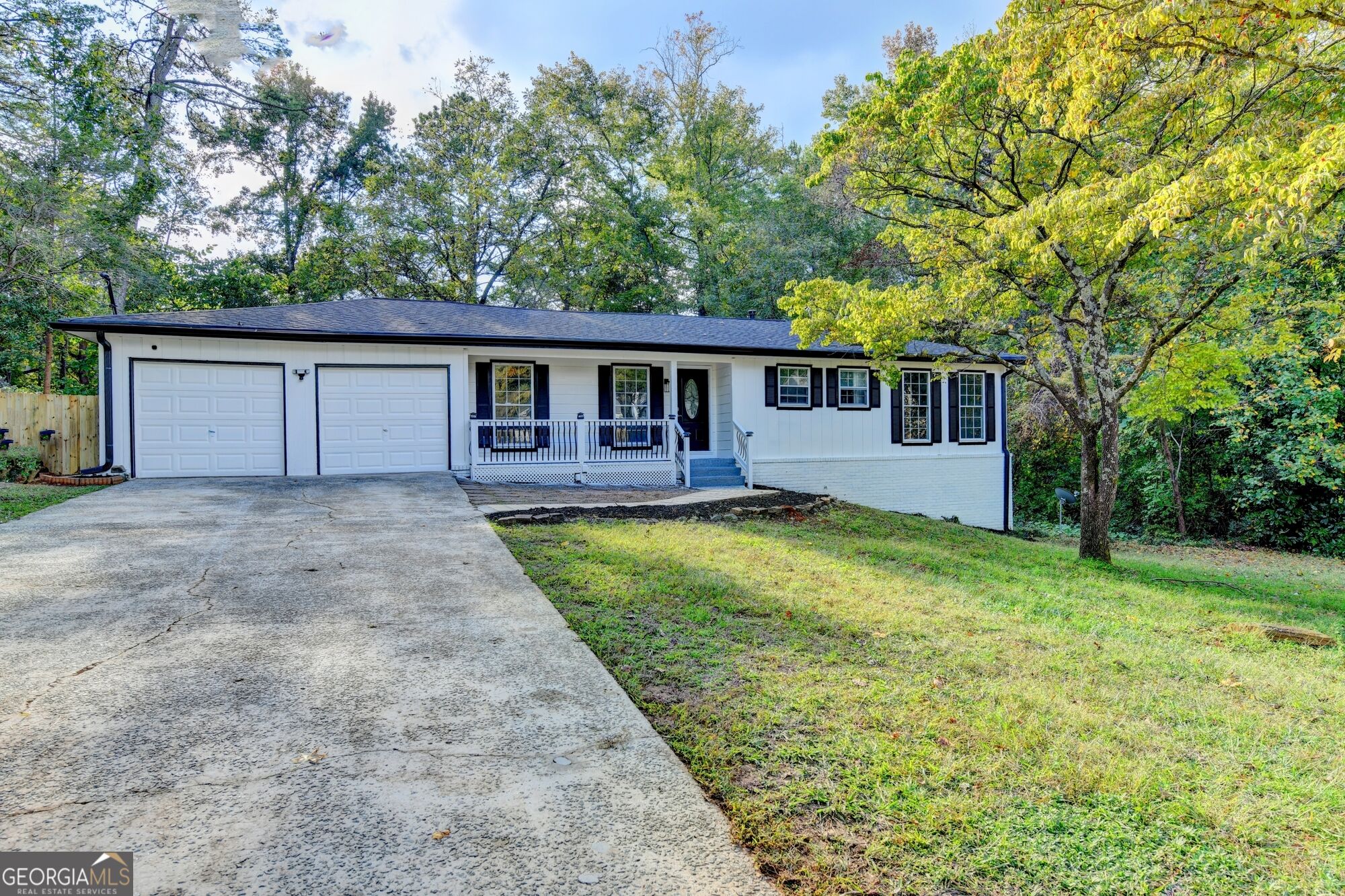 661 Emerald Forest Circle SW Property Photo 1
