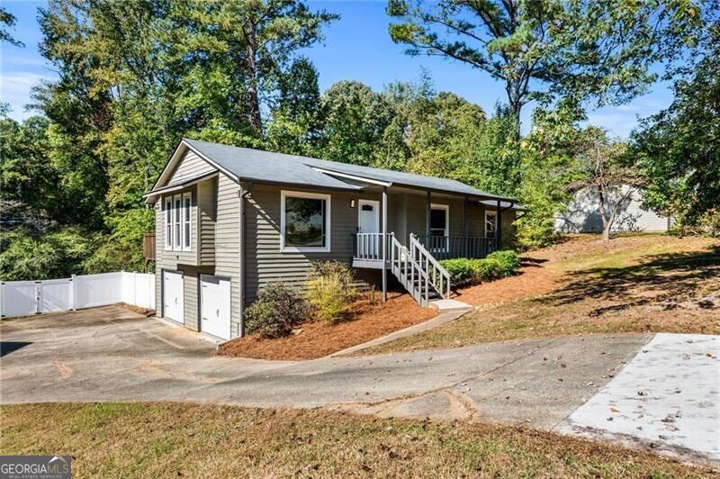 3409 Hogan Drive Nw Property Photo 4