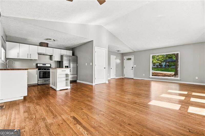 3409 Hogan Drive Nw Property Photo 5