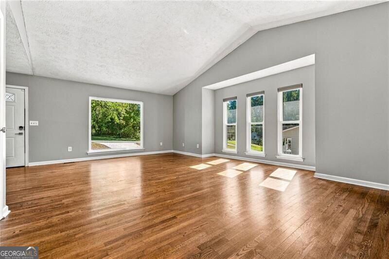 3409 Hogan Drive Nw Property Photo 7