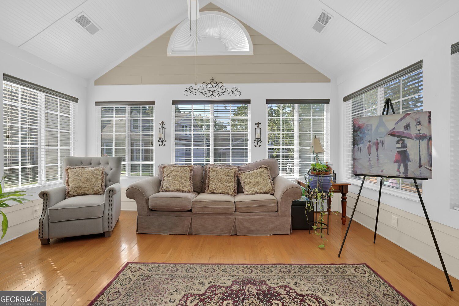 6112 Menlow Court Property Photo 6
