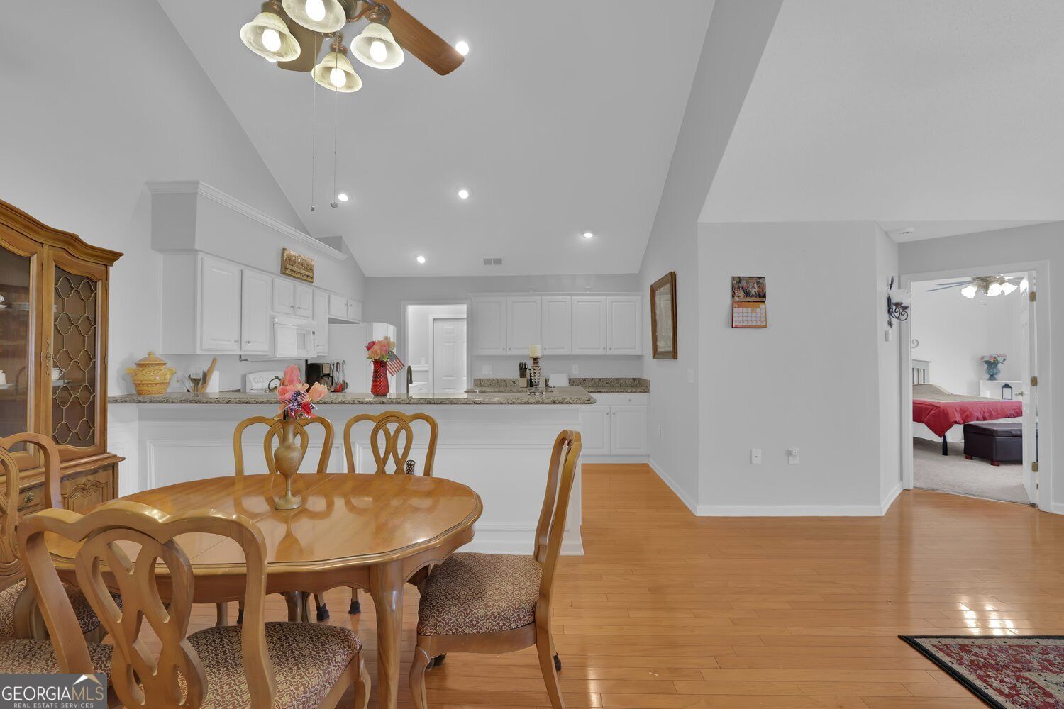 6112 Menlow Court Property Photo 9