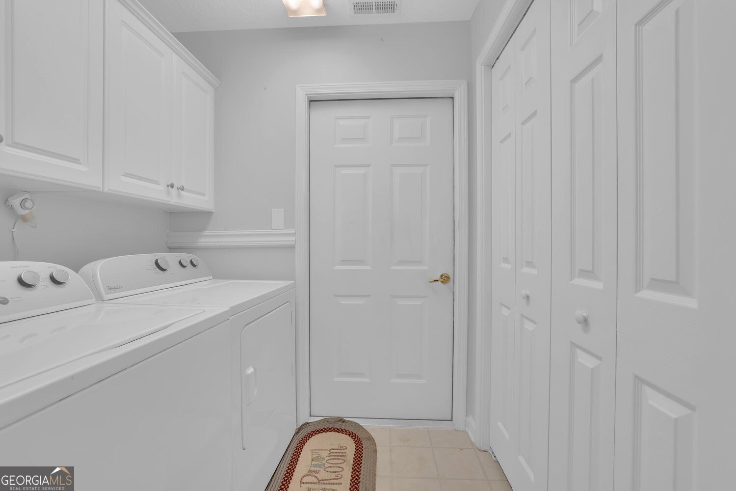 6112 Menlow Court Property Photo 15