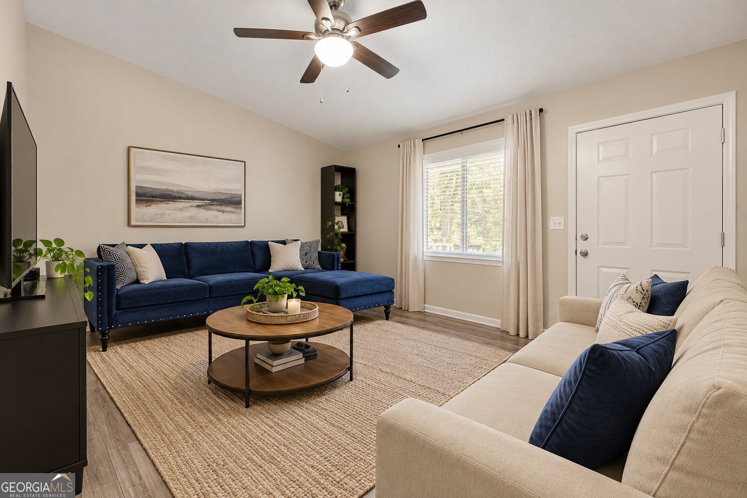 679 Suwanee Court Nw Property Photo 14