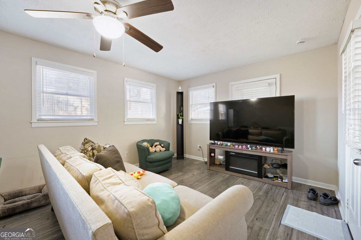 679 Suwanee Court Nw Property Photo 17