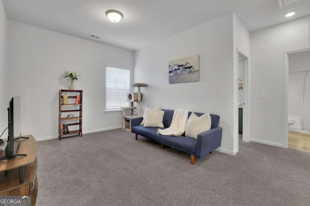 803 Dundee Way Property Photo 31