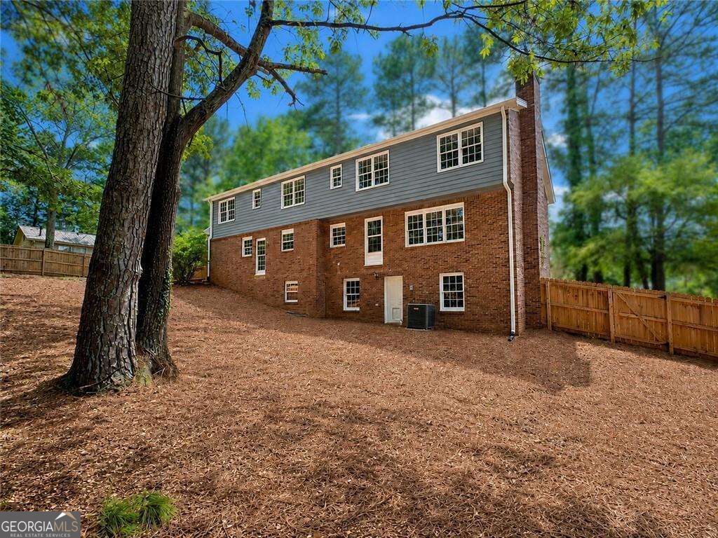 4521 S Roberts Property Photo 18