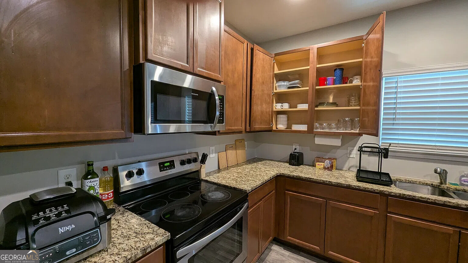 3324 Estes Drive Property Photo 8