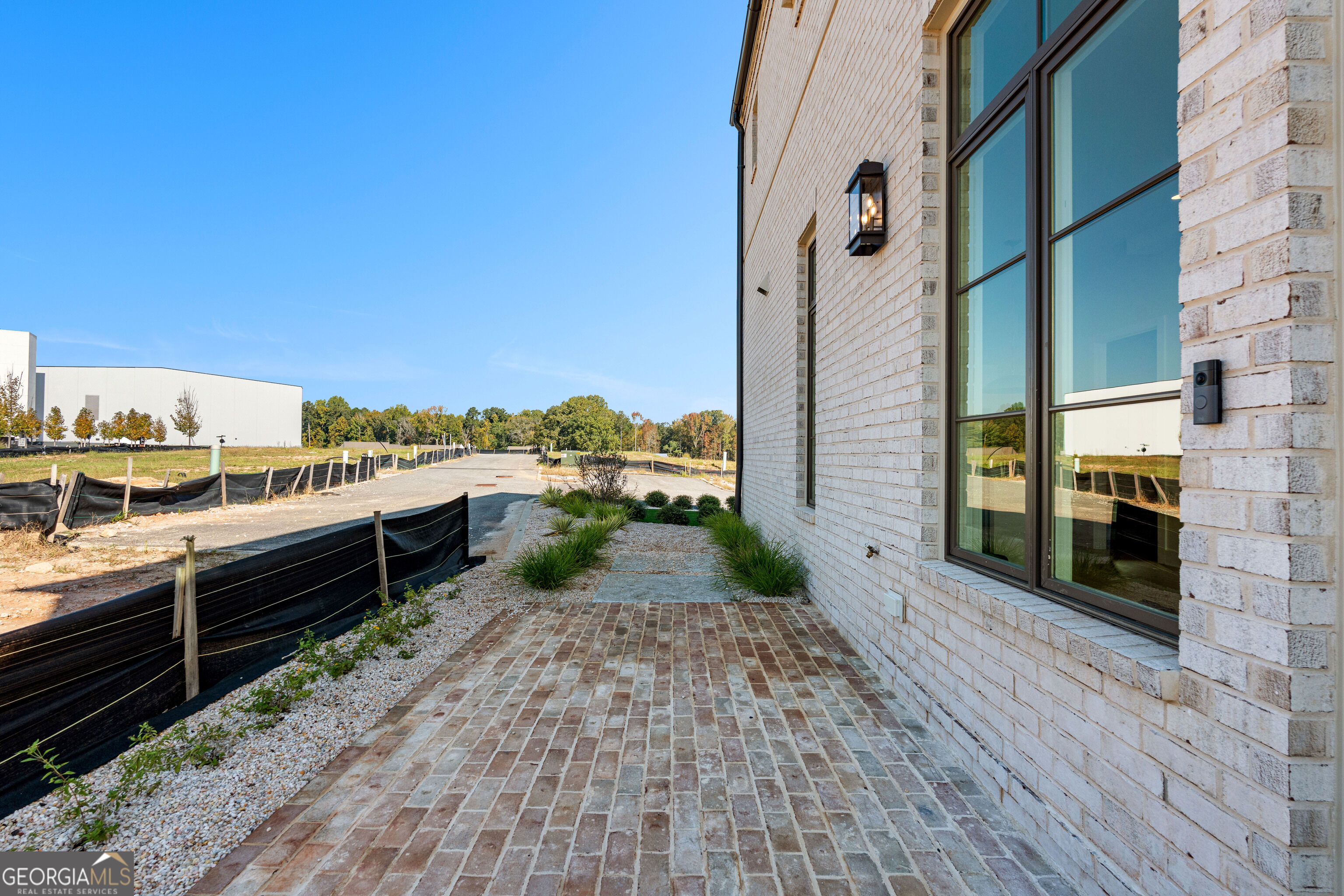 310 6th Street Property Photo 7