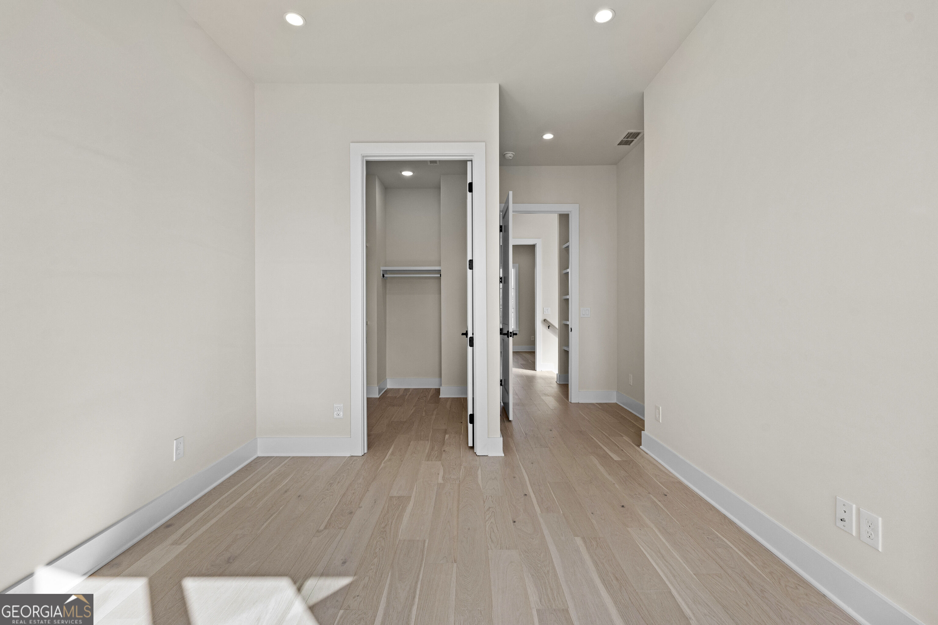 310 6th Street Property Photo 34
