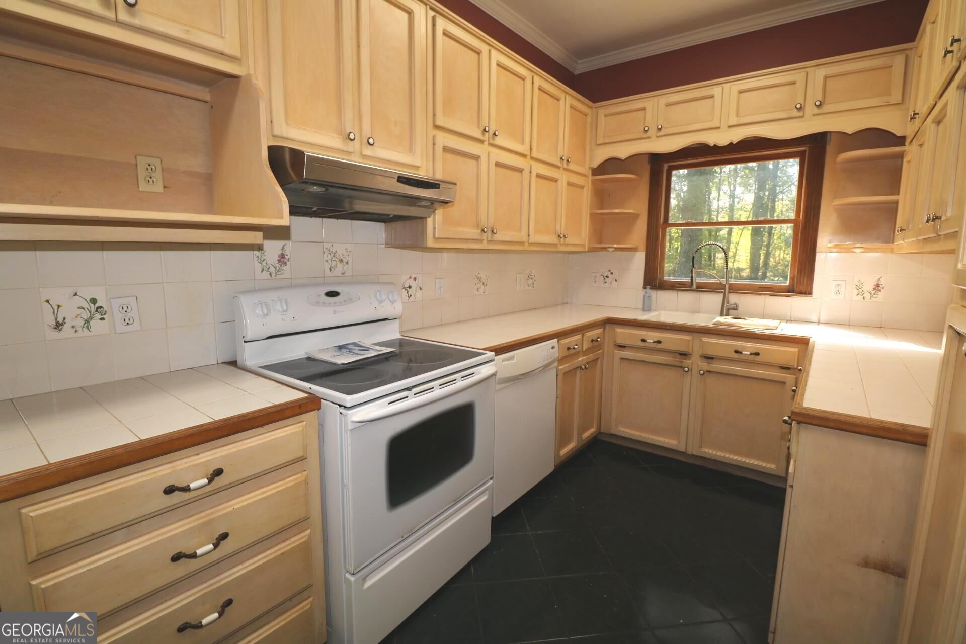 351 Mundys Mill Road Property Photo 5