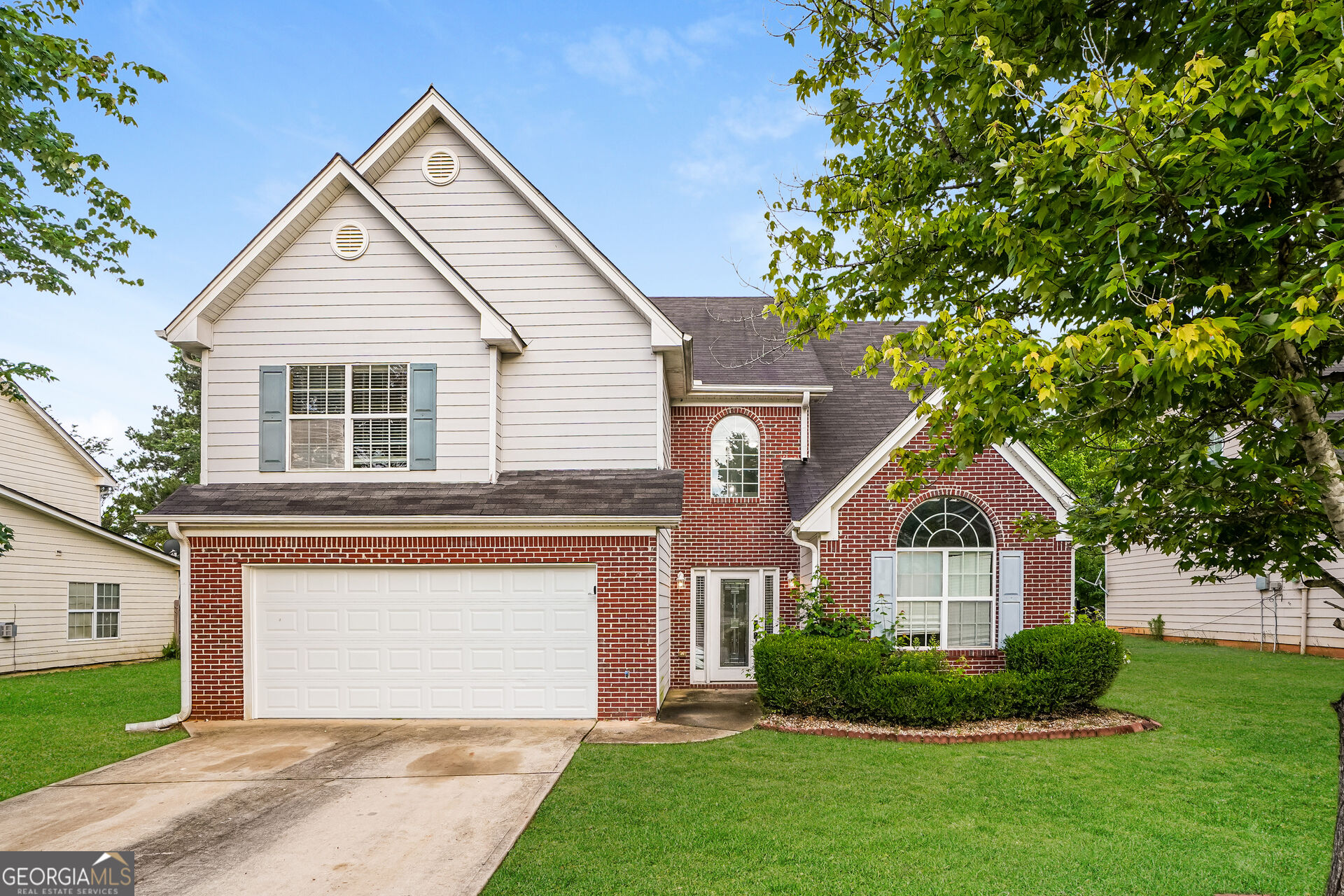 1009 Lear Drive Property Photo 1