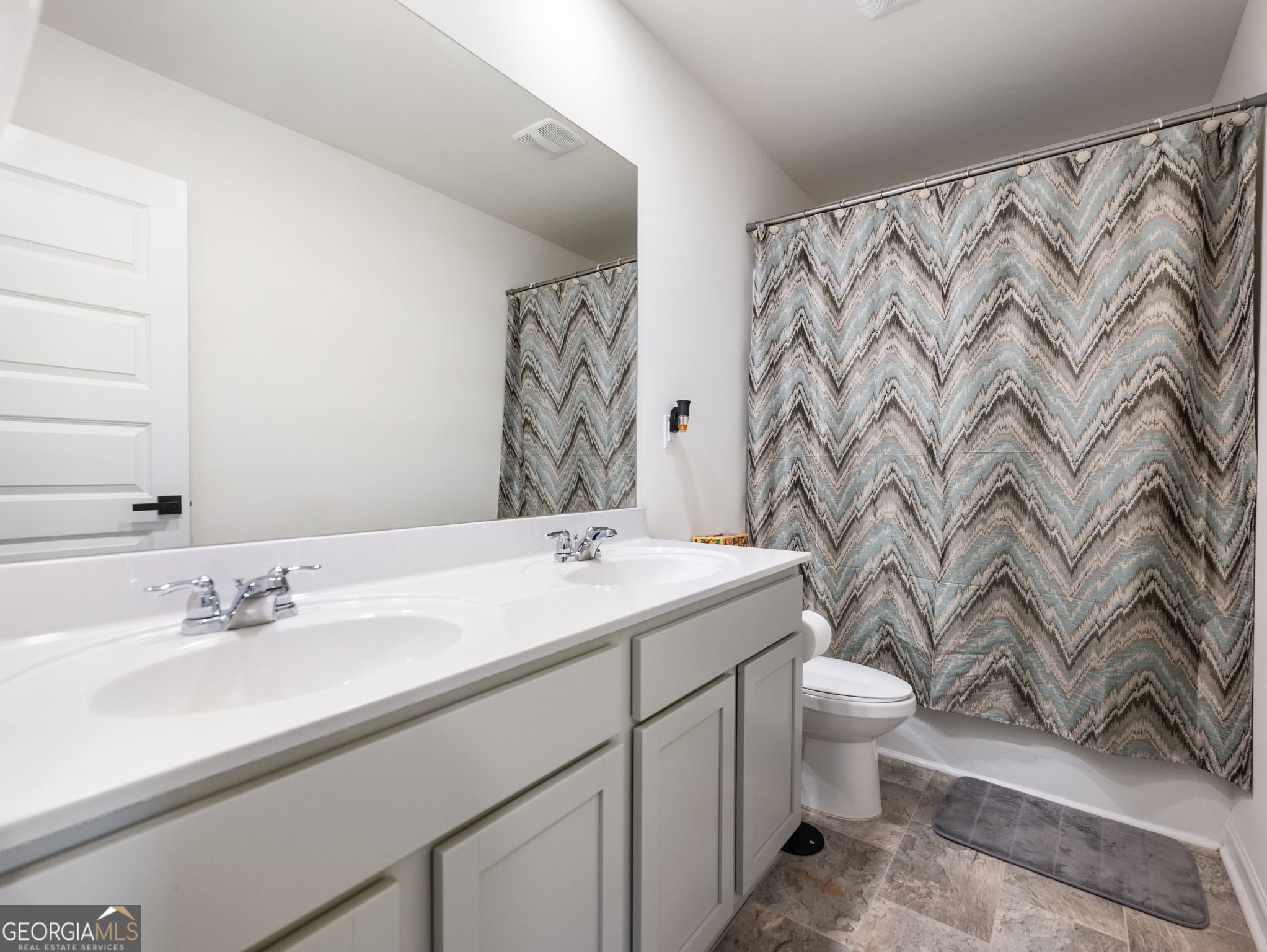 141 Gaston Court Property Photo 15