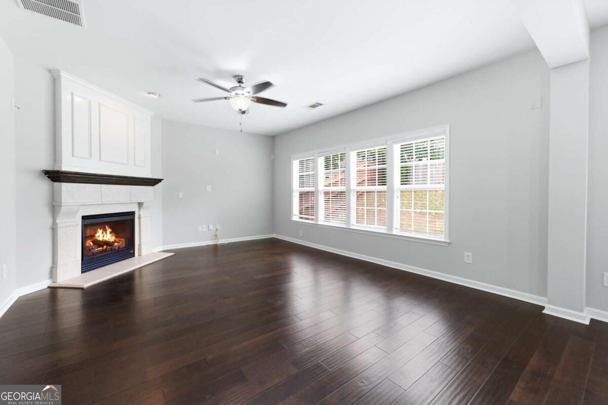 3210 Warbler Way Property Photo 11