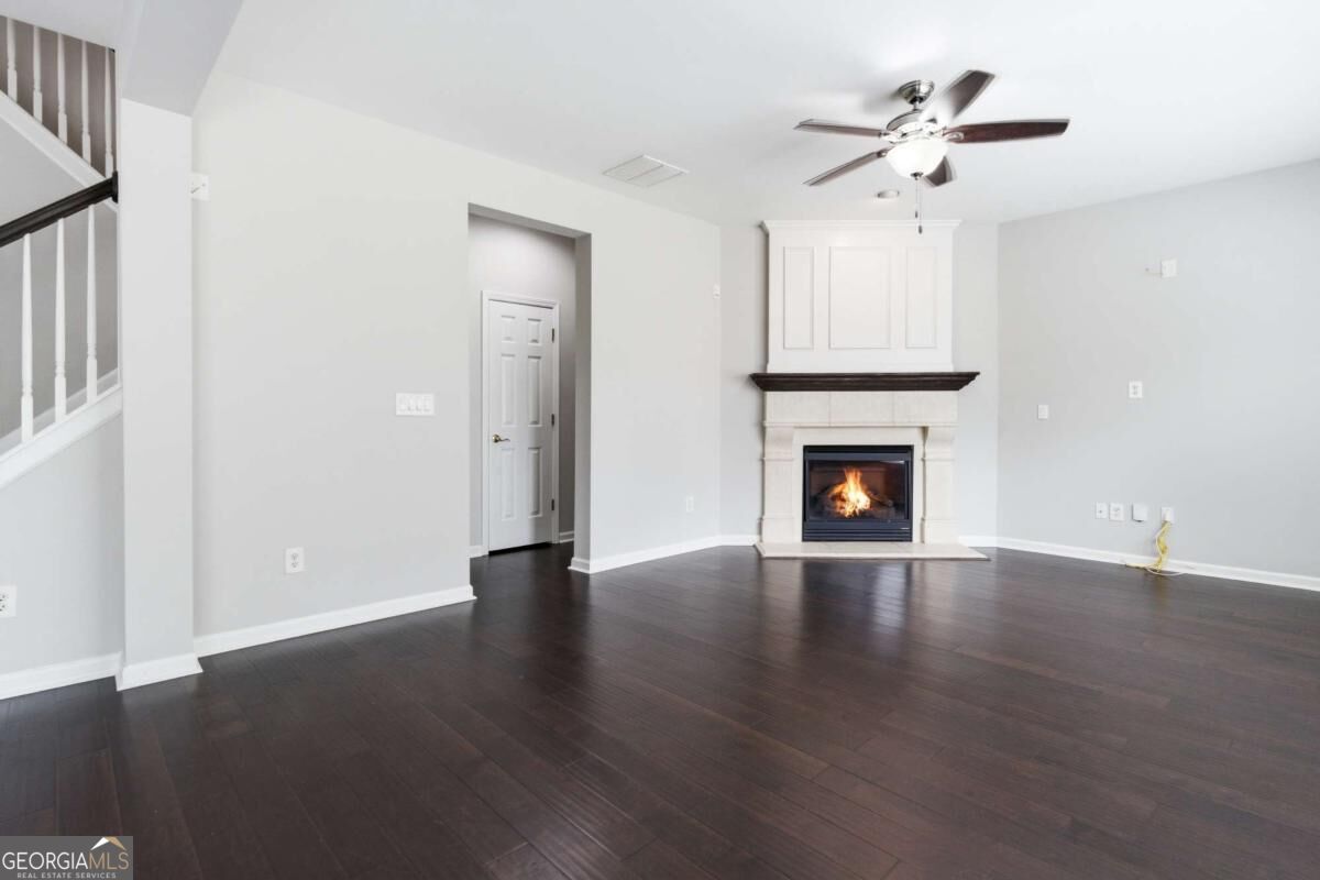 3210 Warbler Way Property Photo 12