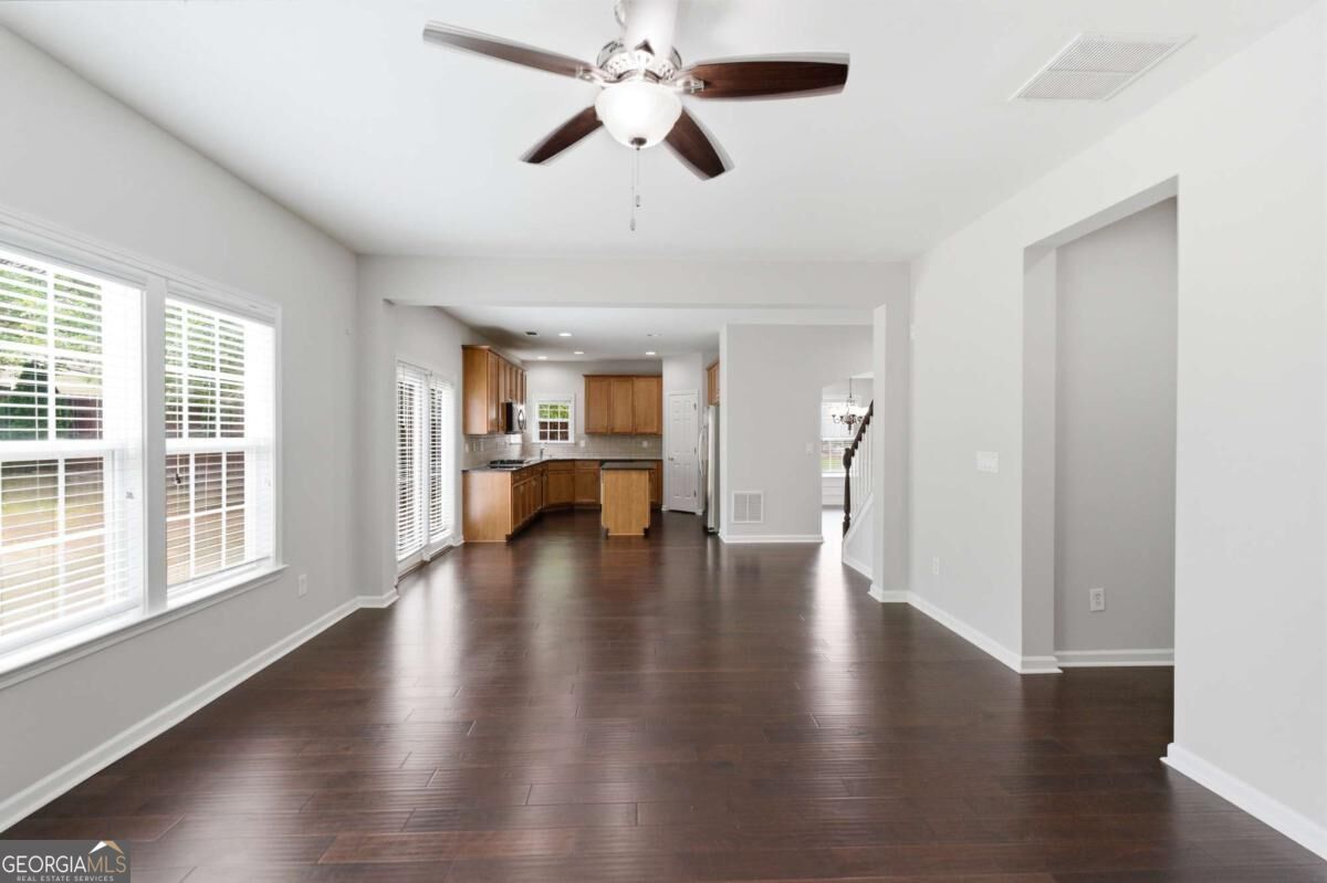 3210 Warbler Way Property Photo 13
