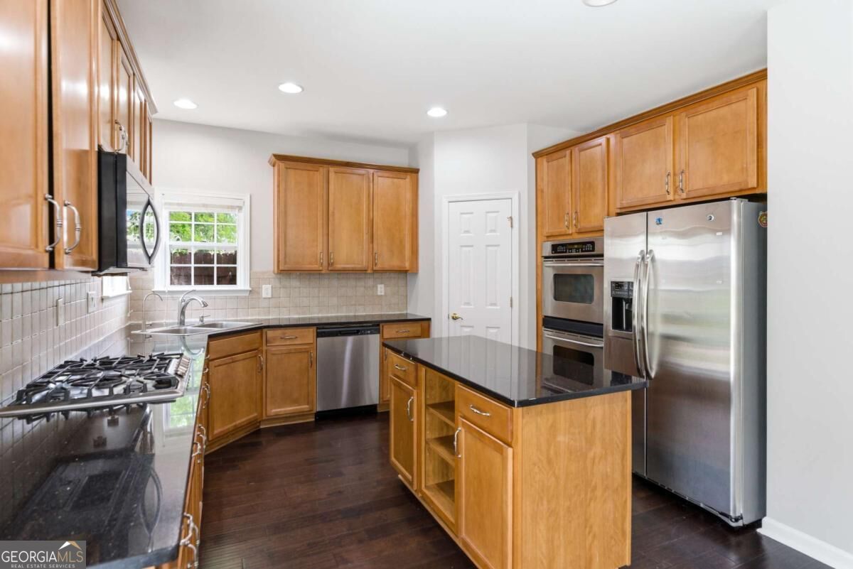 3210 Warbler Way Property Photo 15
