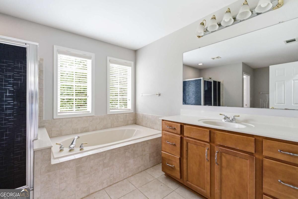 3210 Warbler Way Property Photo 22