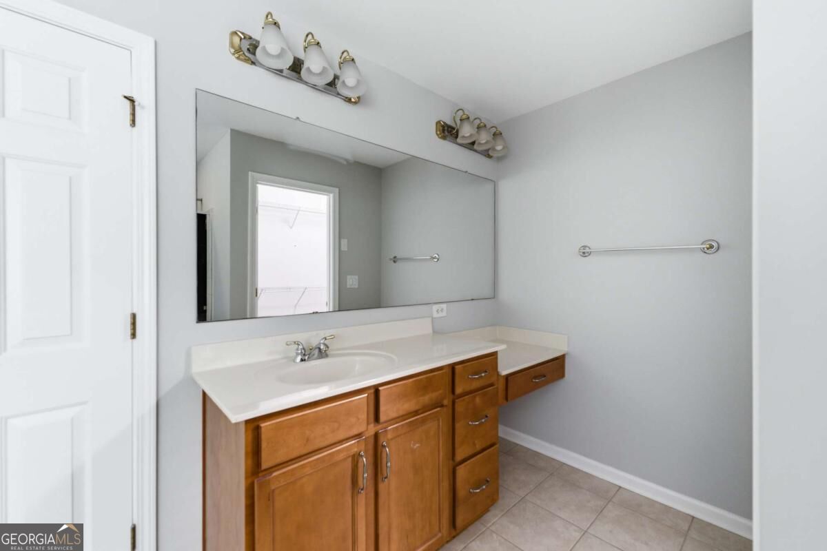 3210 Warbler Way Property Photo 24