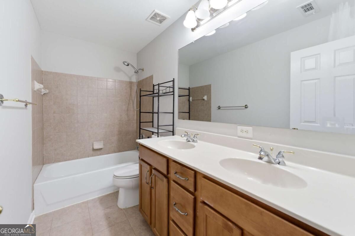 3210 Warbler Way Property Photo 28