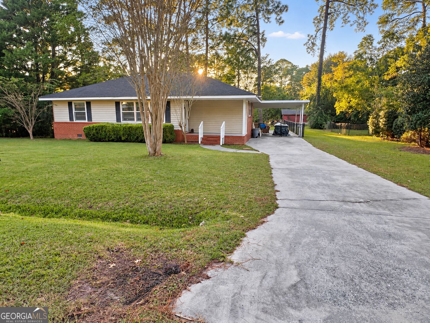 1104 Camellia Drive Property Photo 1