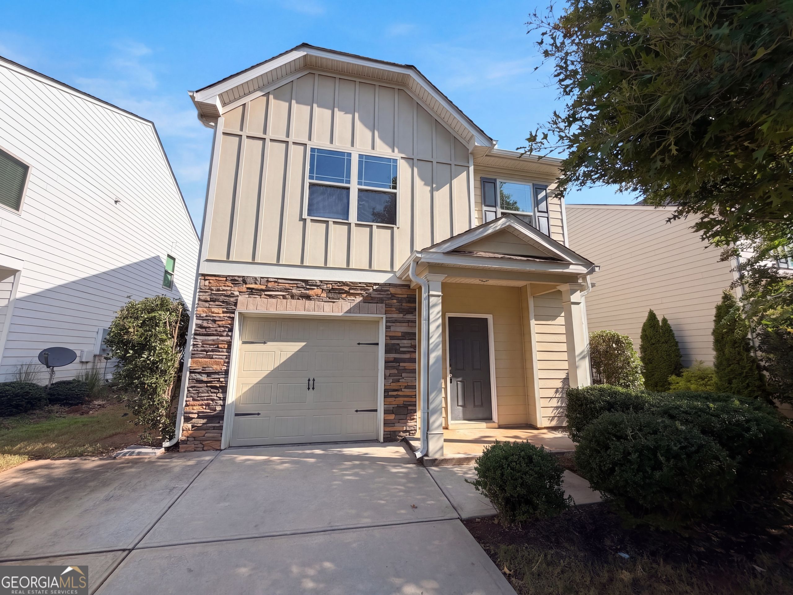 106 Southwind Circle Property Photo 1