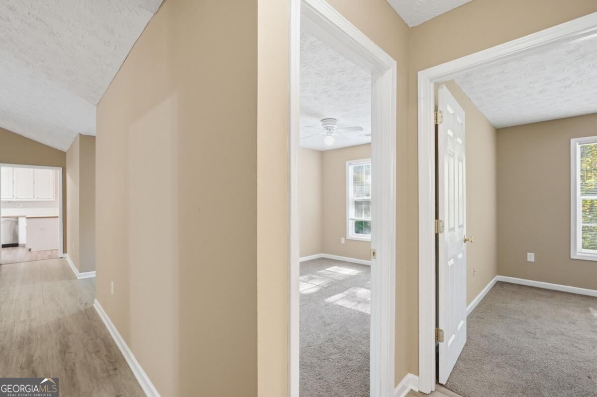 2072 Amberly Crossing Lane Property Photo 30