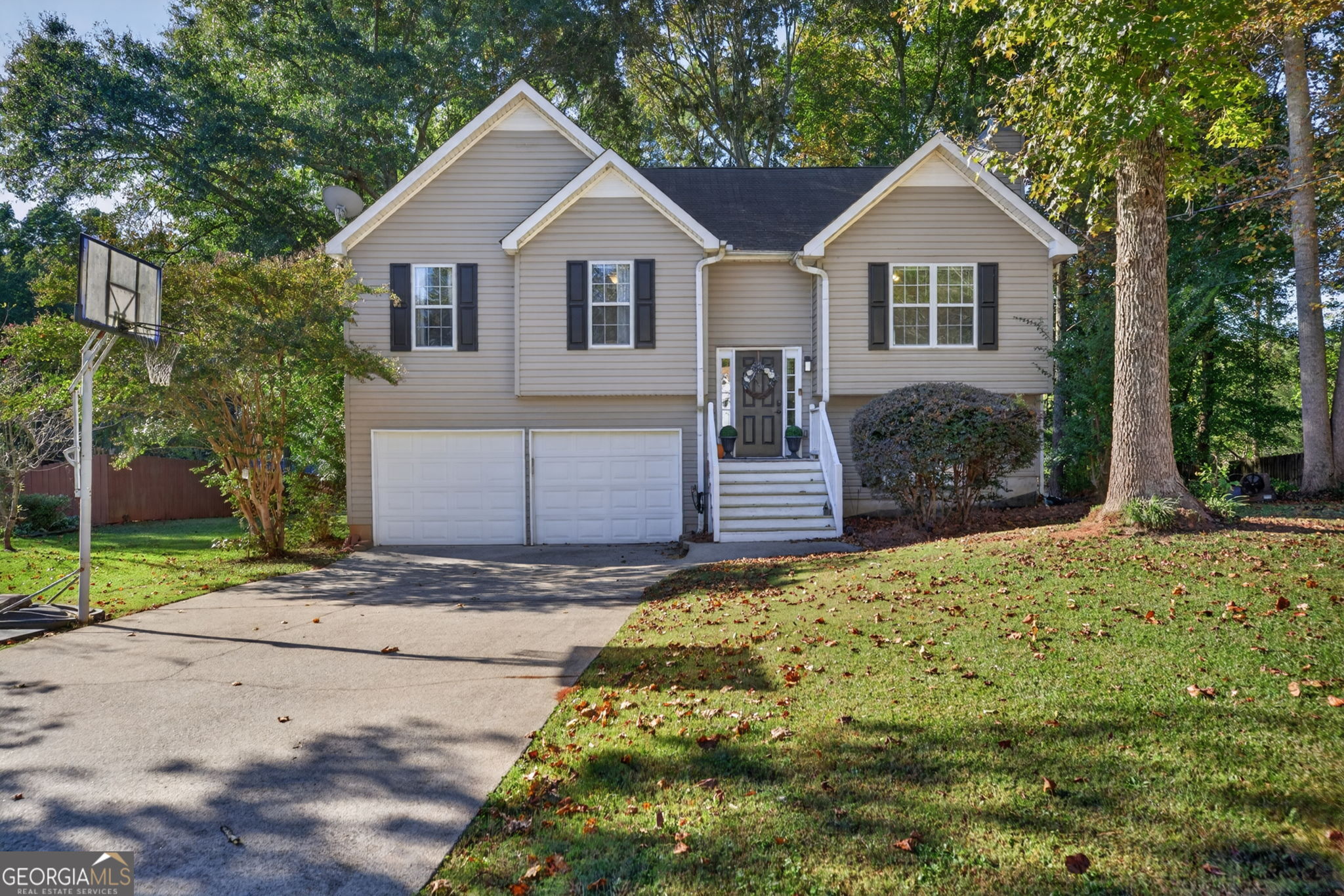 108 Cedars Glen Way Property Photo 2