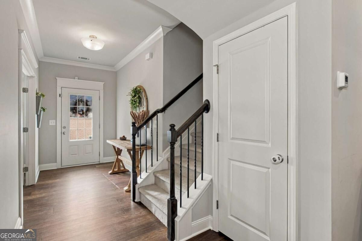 1826 Holman Forest Drive Property Photo 8