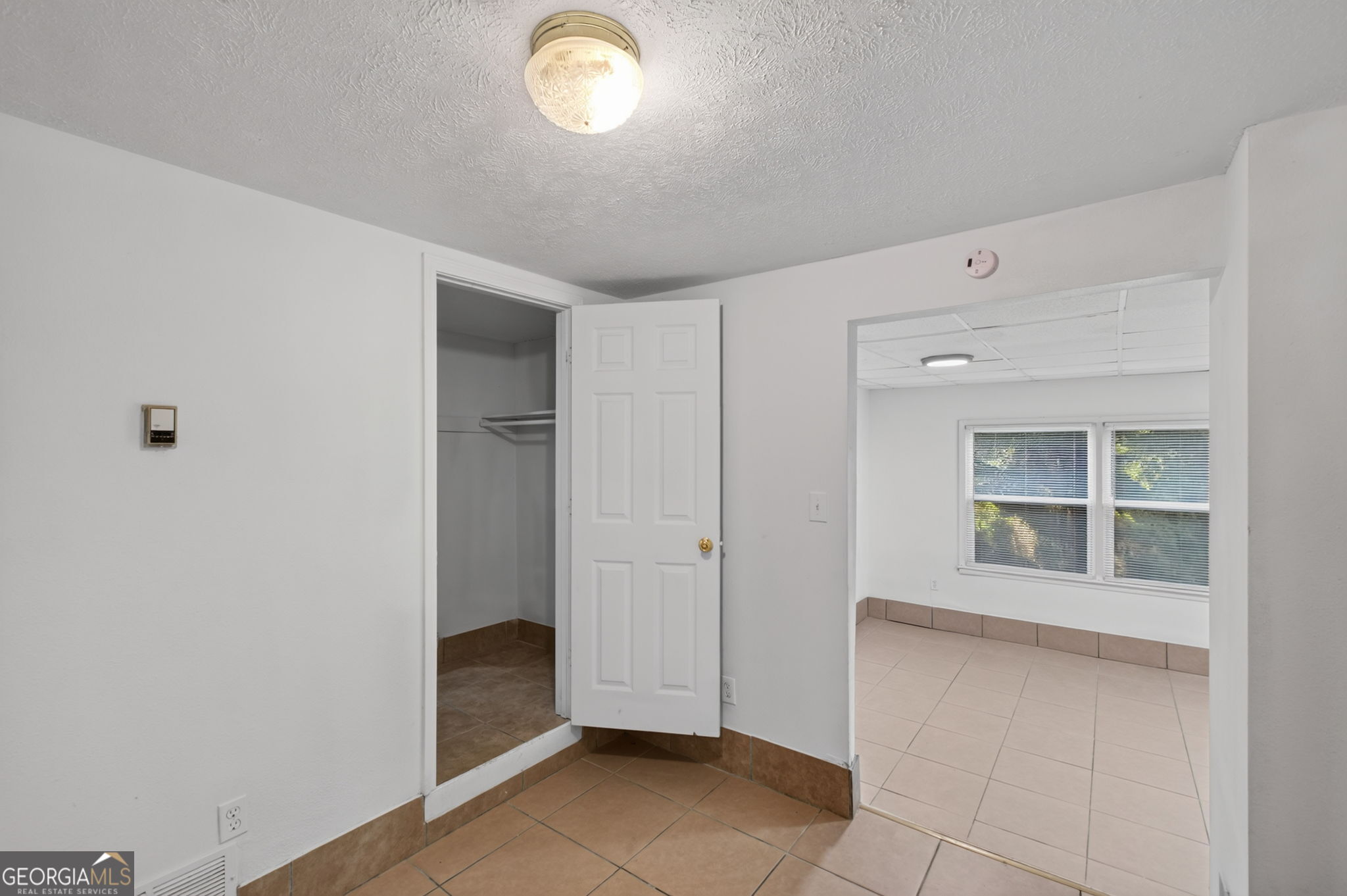 2034 Cambridge Avenue Property Photo 24