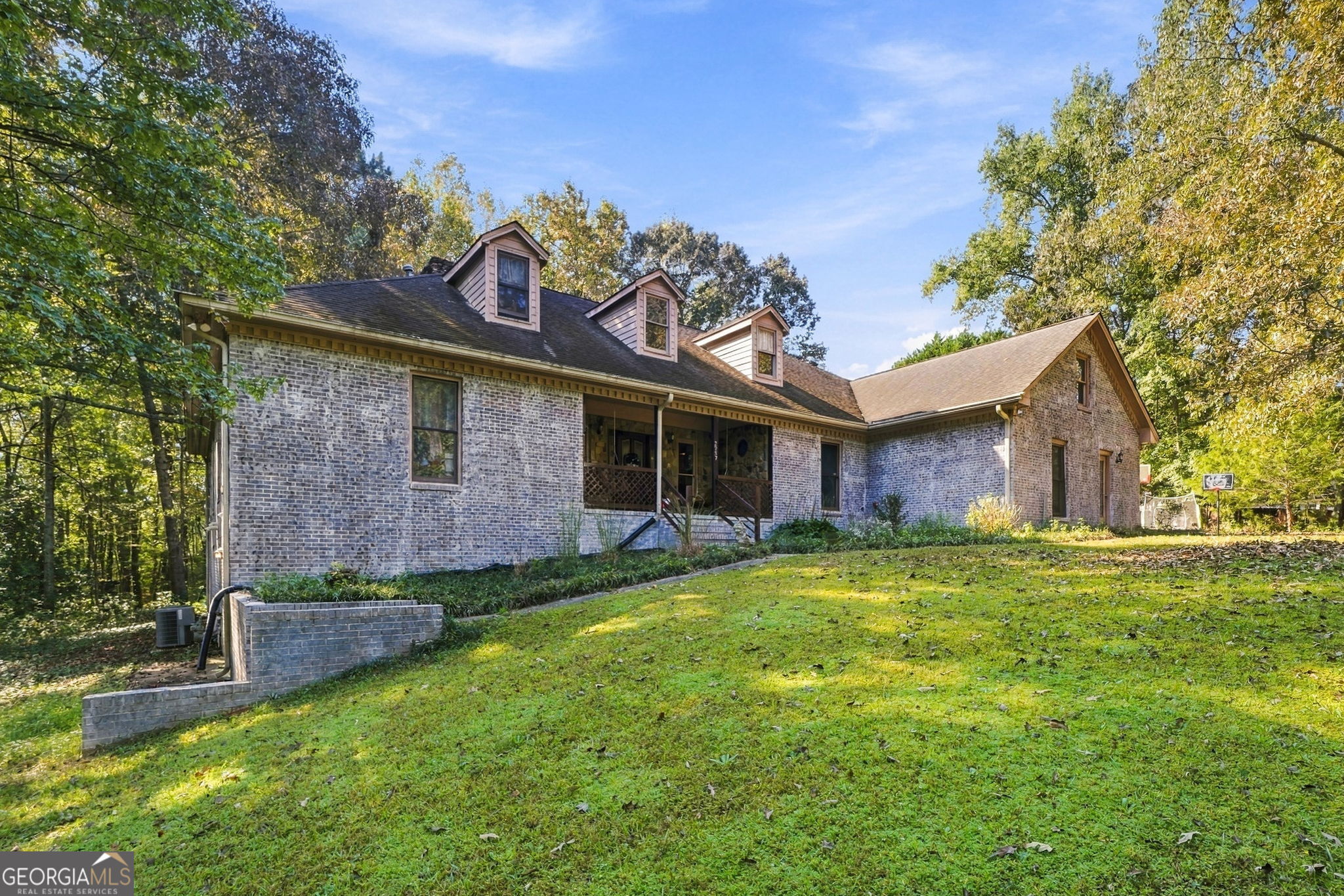 2737 John Petree Road Property Photo 4