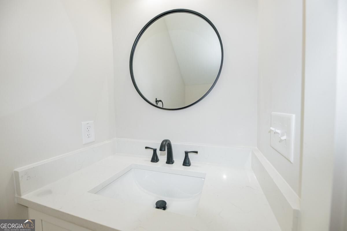 171 Farrington Avenue Se # A Property Photo 6