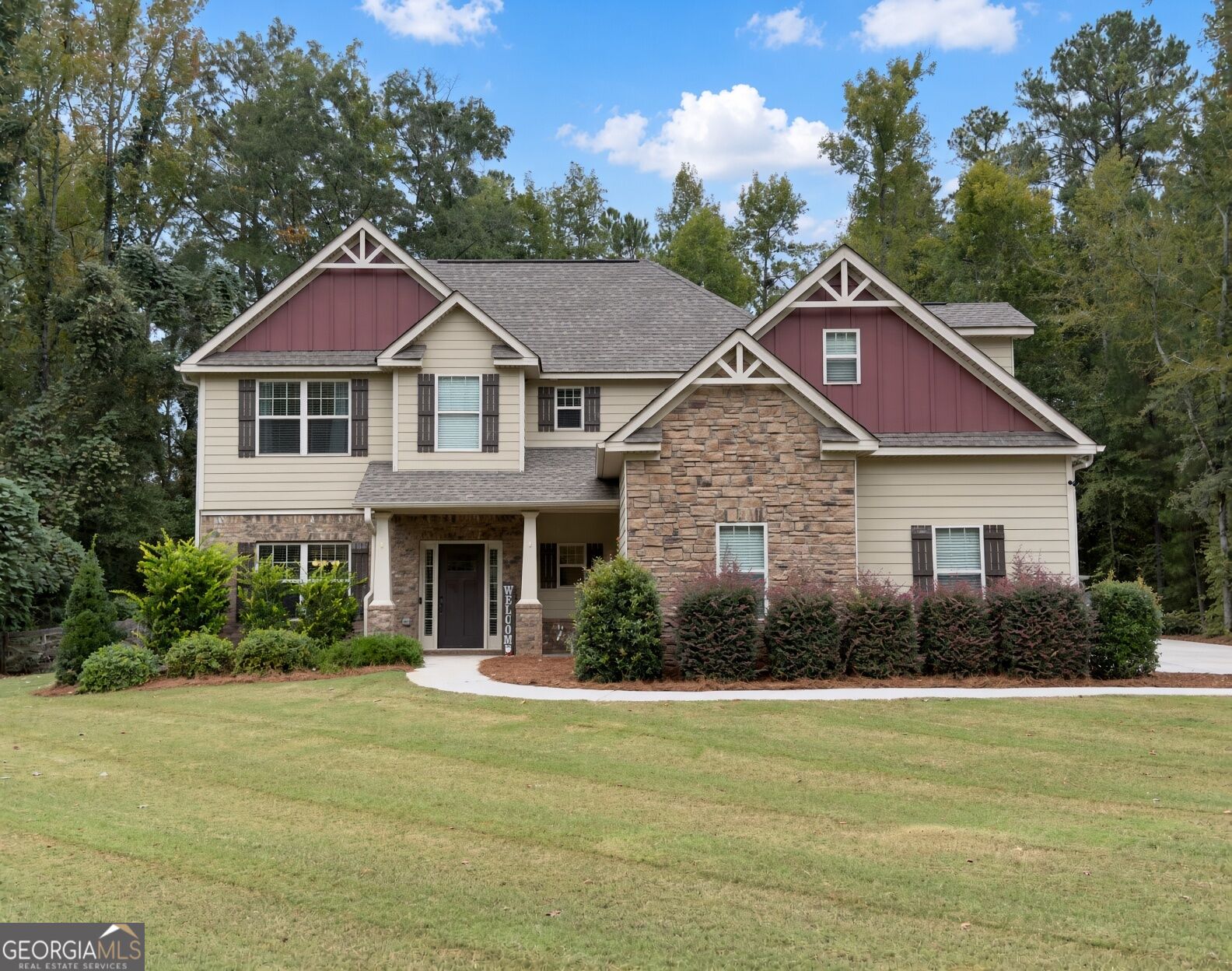 130 Homestead Circle Property Photo 1