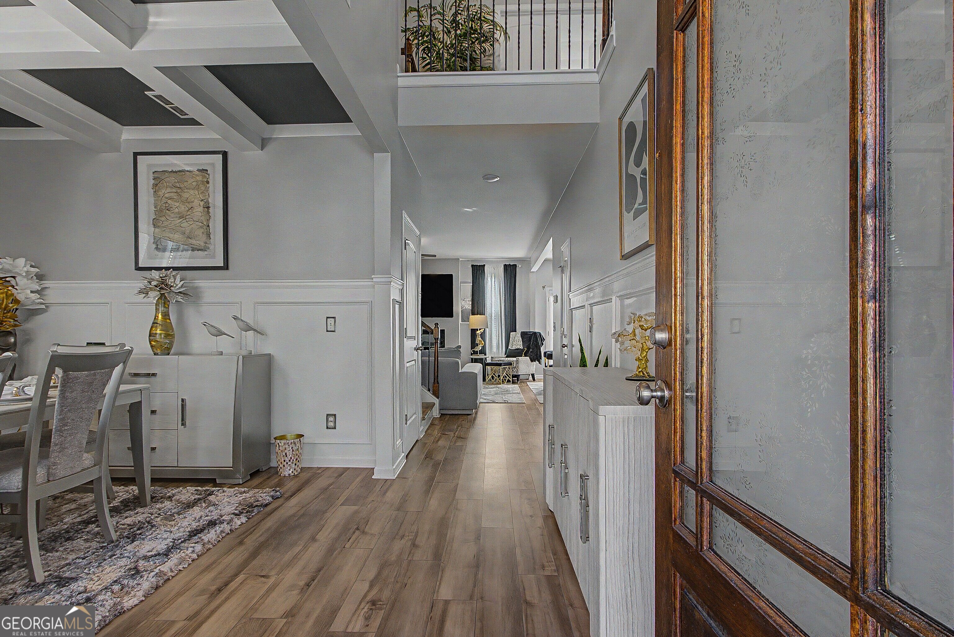 137 Cabin Way Property Photo 4