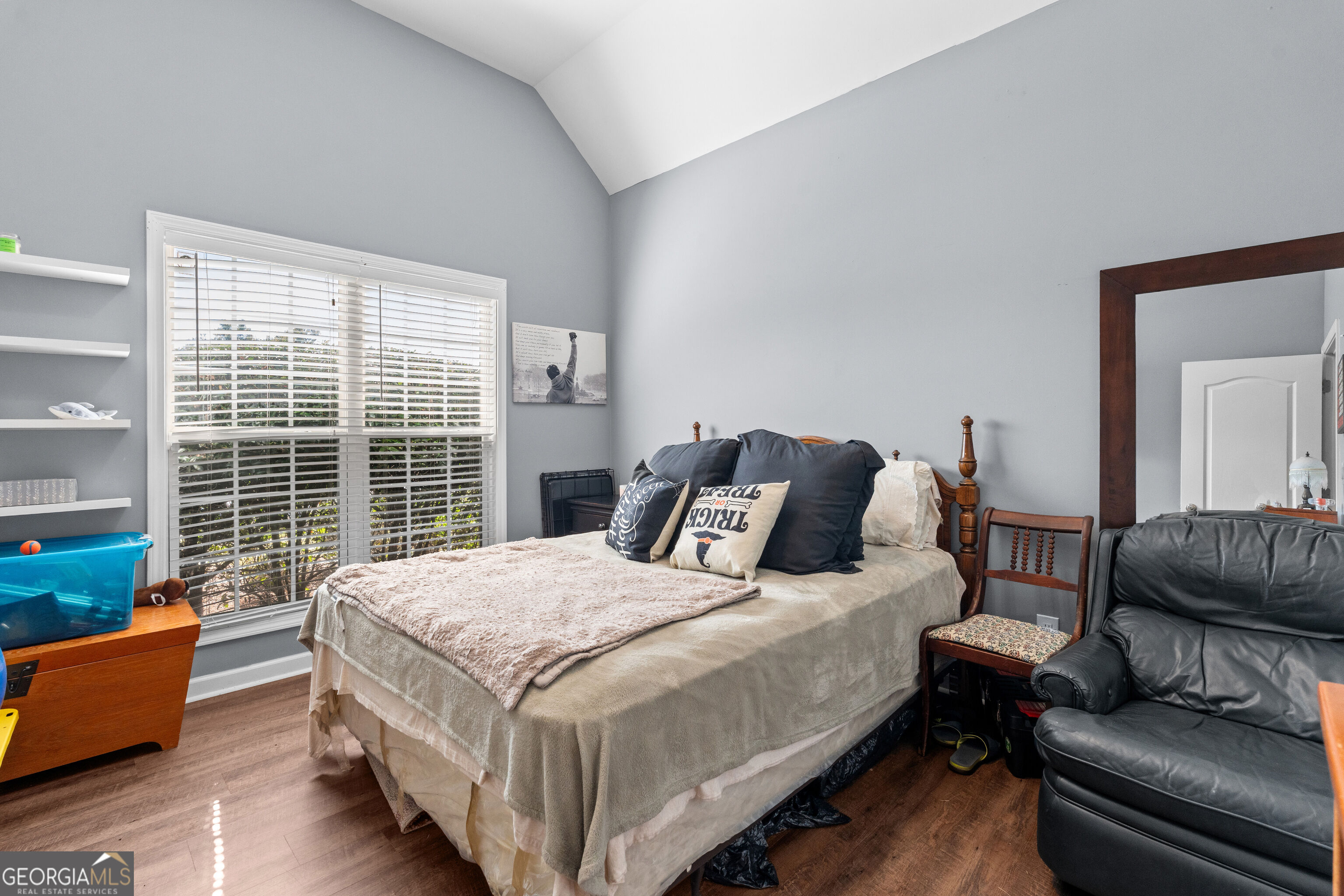 240 White Flower Circle Property Photo 18