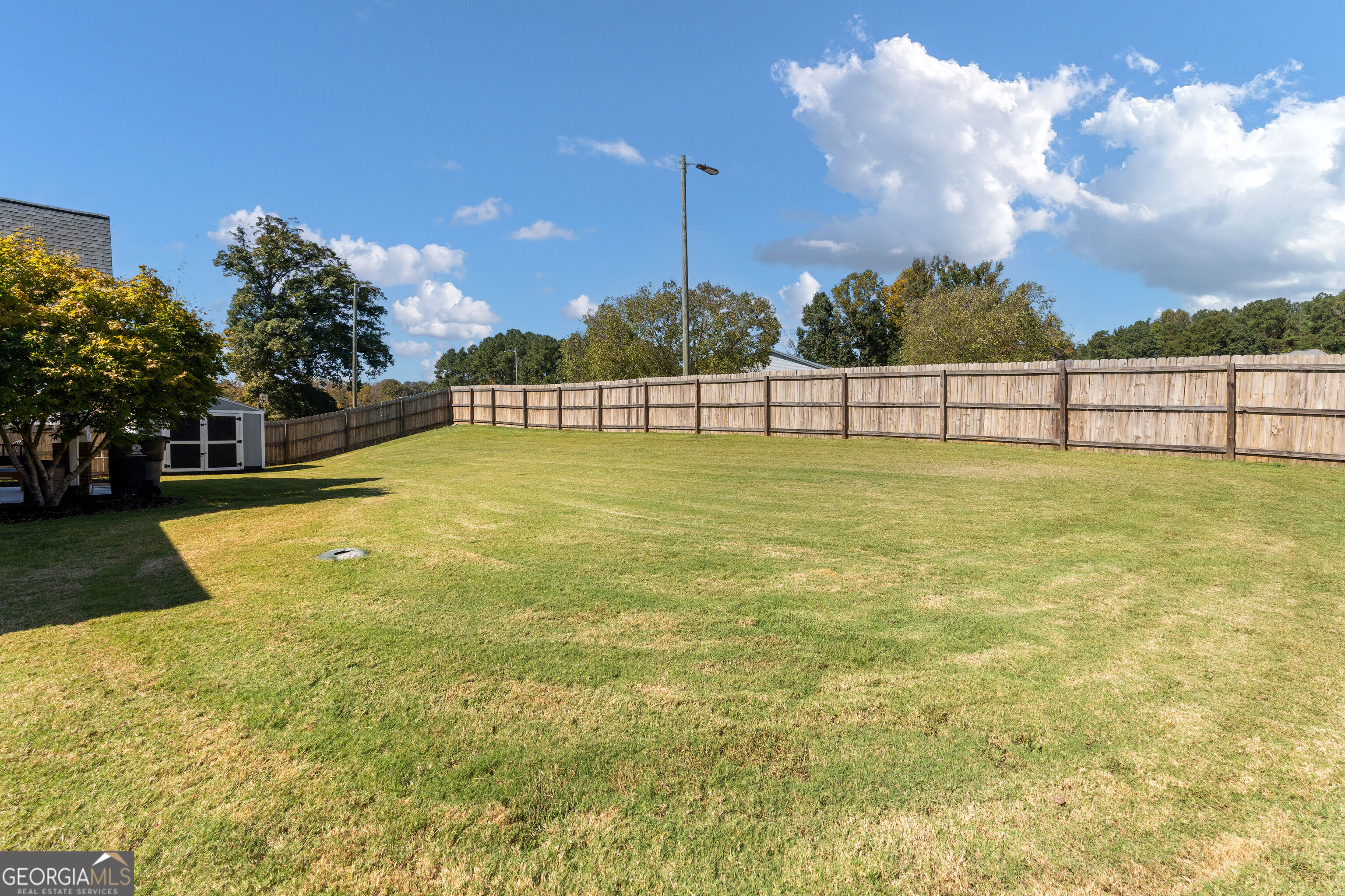240 White Flower Circle Property Photo 33