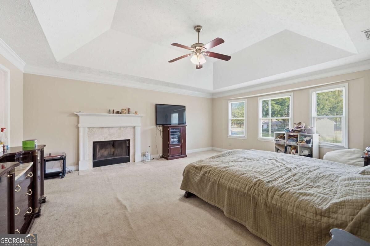 1490 Chalet Circle Property Photo 14