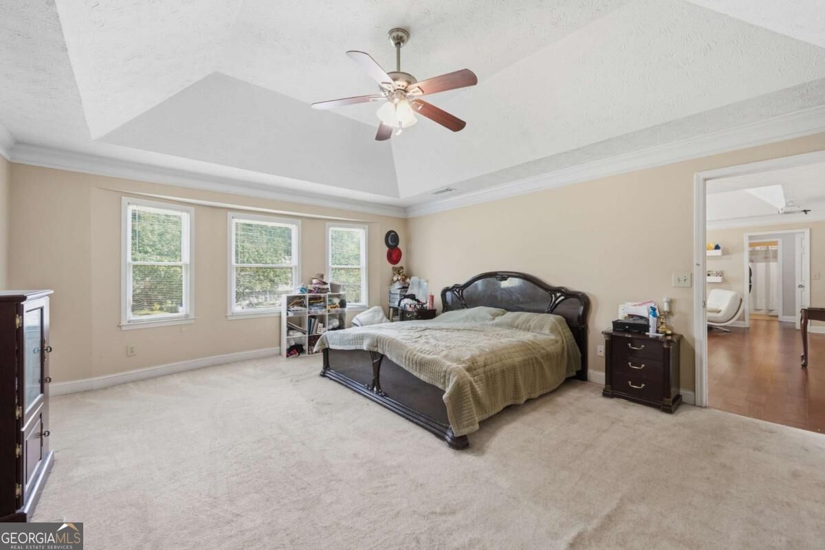 1490 Chalet Circle Property Photo 15