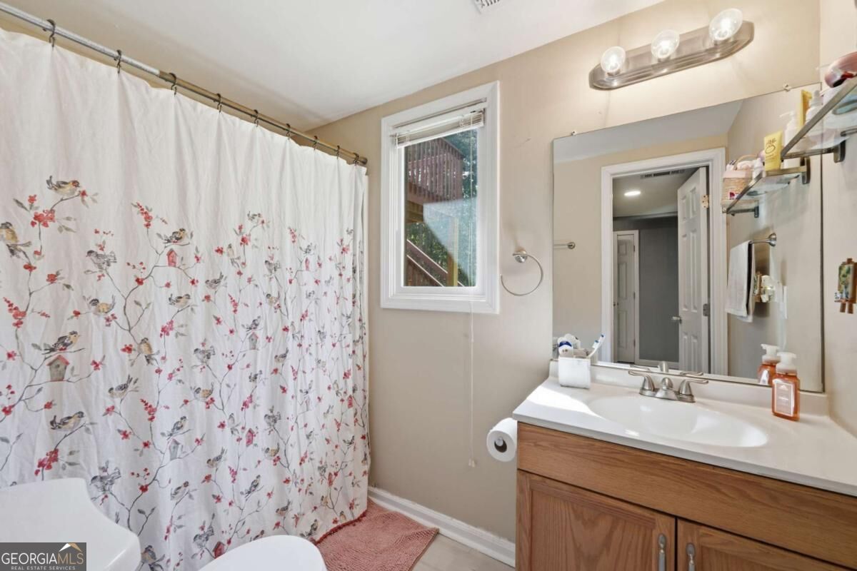 1490 Chalet Circle Property Photo 27