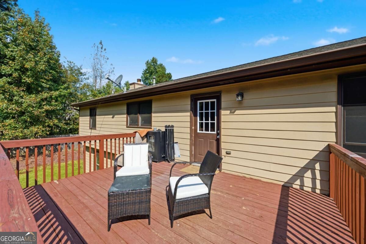 1490 Chalet Circle Property Photo 31