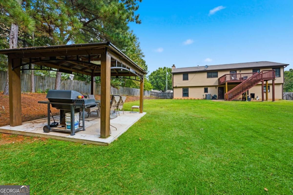 1490 Chalet Circle Property Photo 35