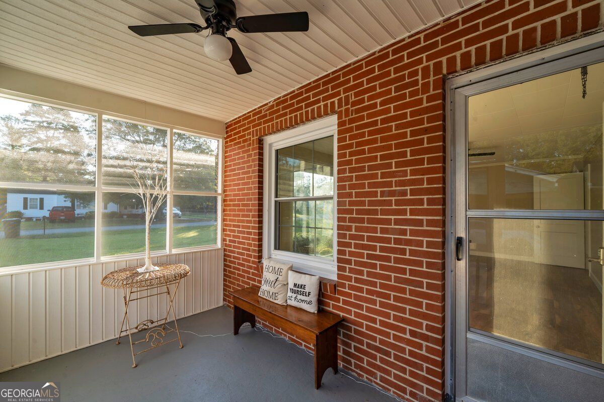 208 Comer Drive Property Photo 30