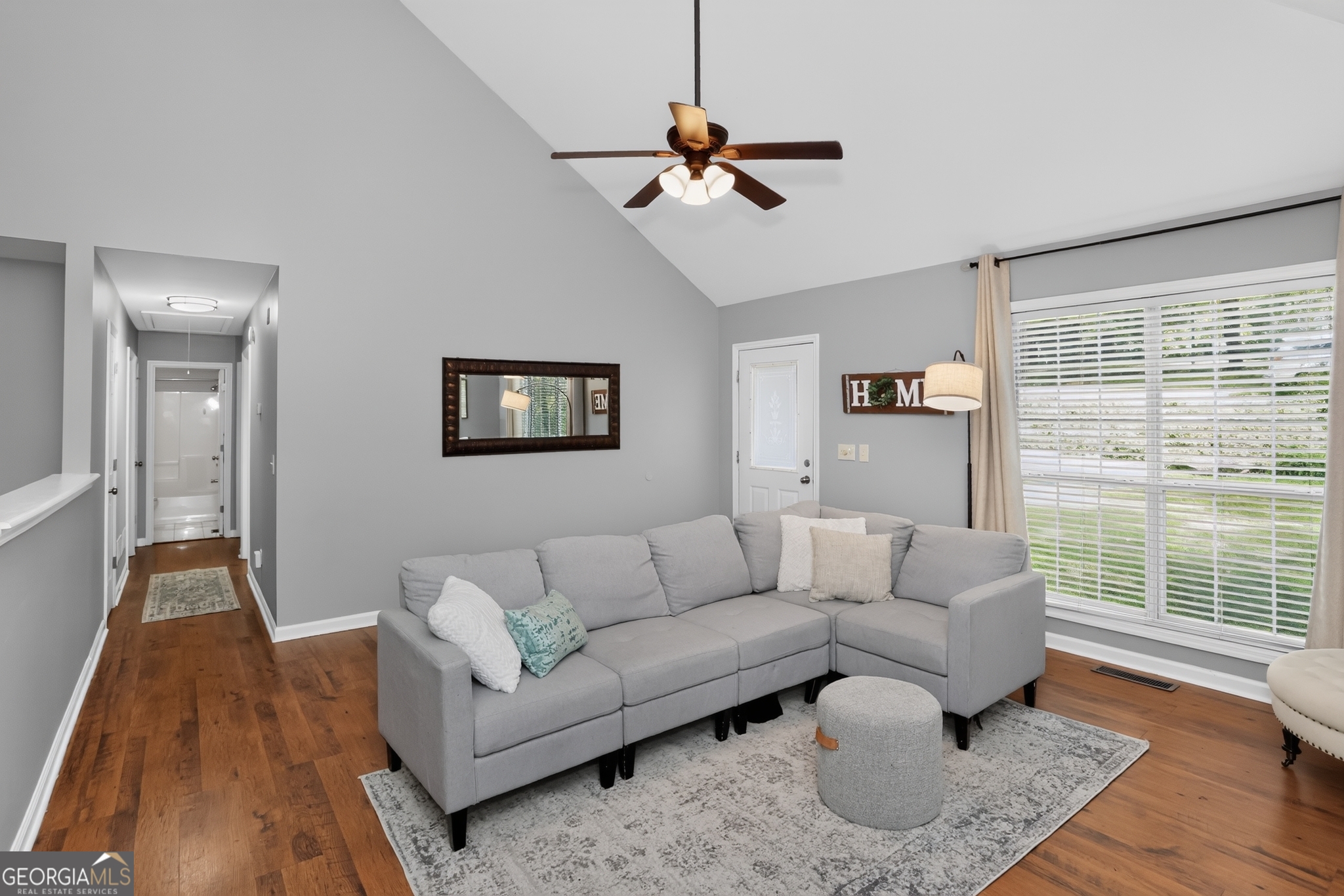 2760 Spring Drive Property Photo 4
