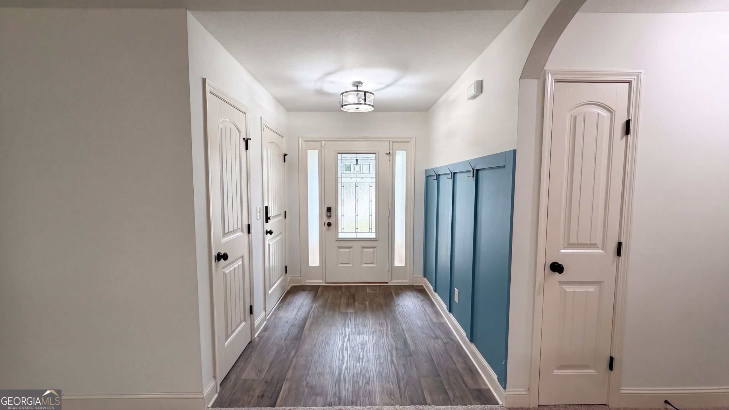 81 Livingston Court Property Photo 6