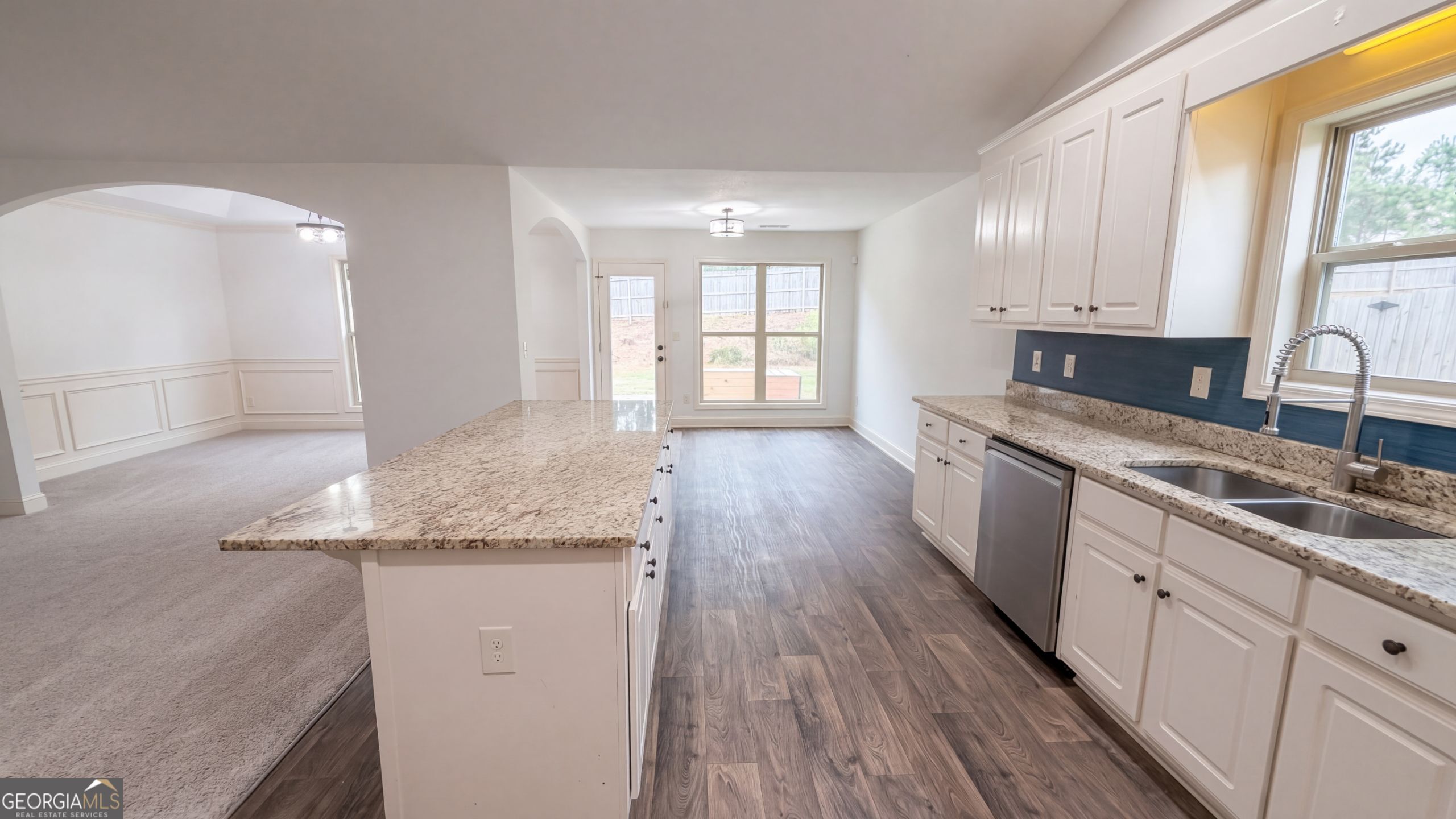 81 Livingston Court Property Photo 10