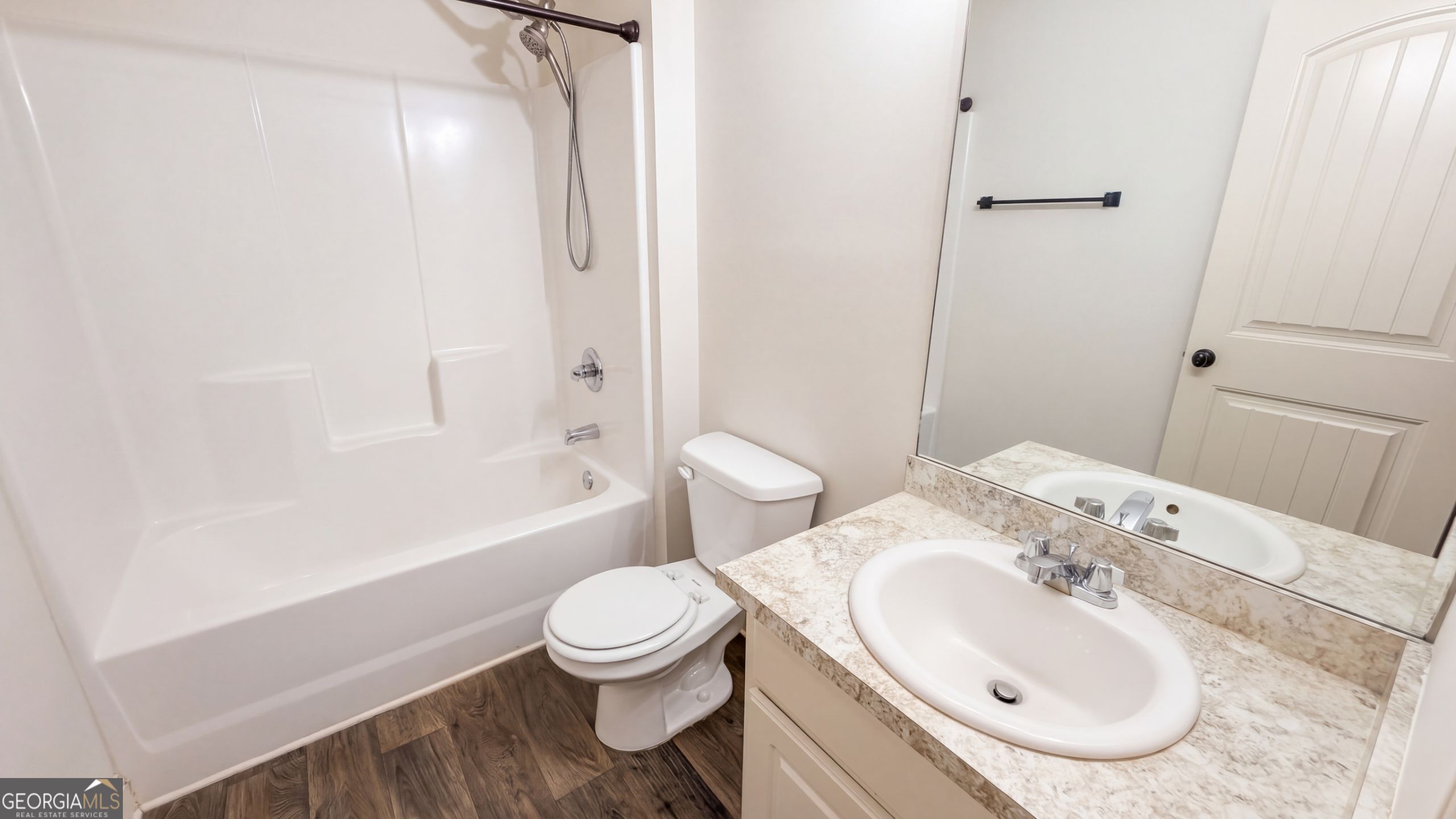 81 Livingston Court Property Photo 20