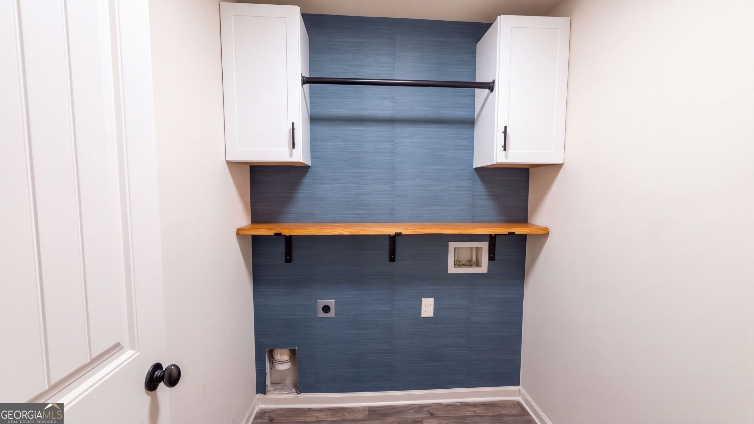 81 Livingston Court Property Photo 22