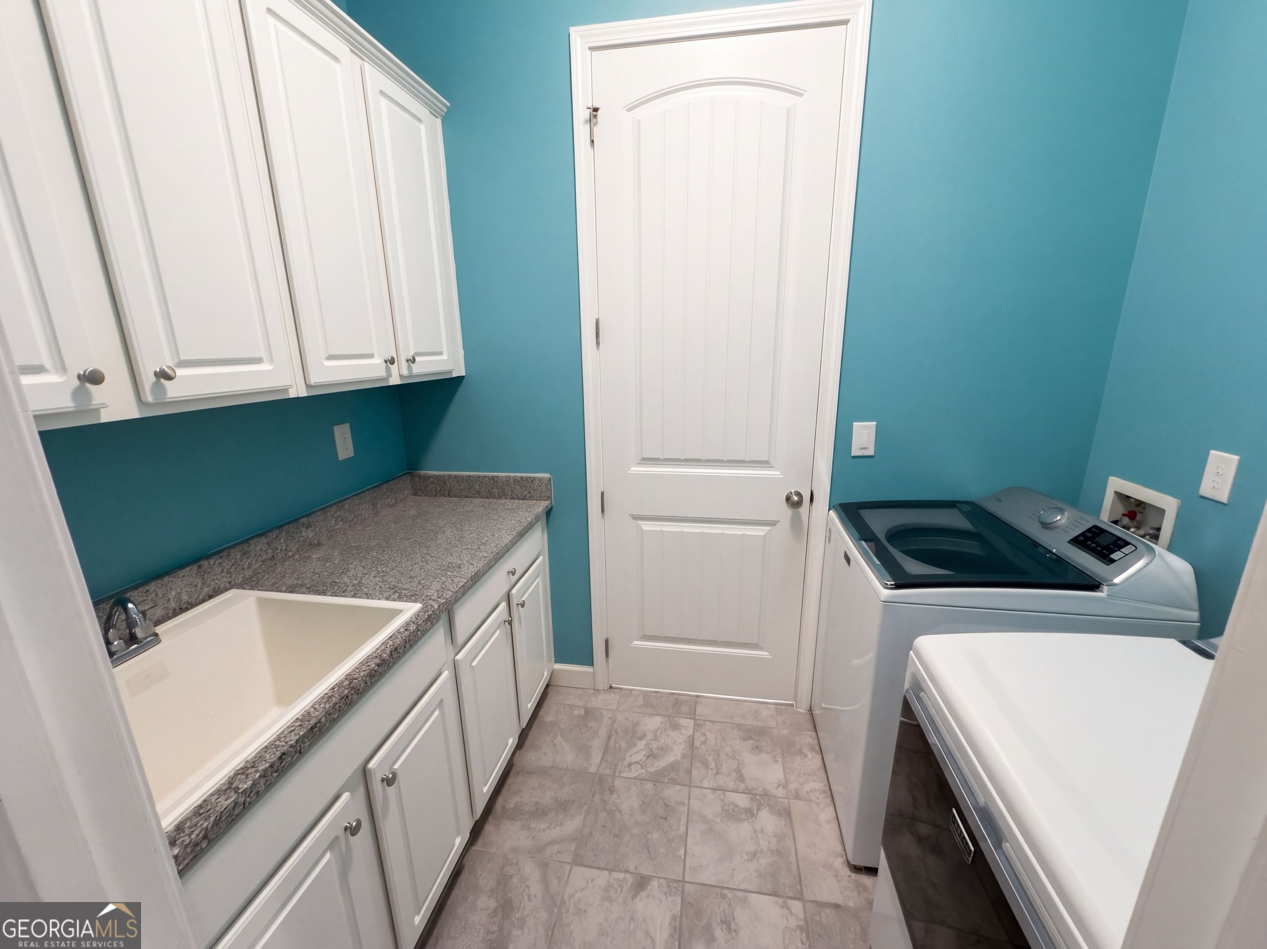 150 Westover Commons Property Photo 23