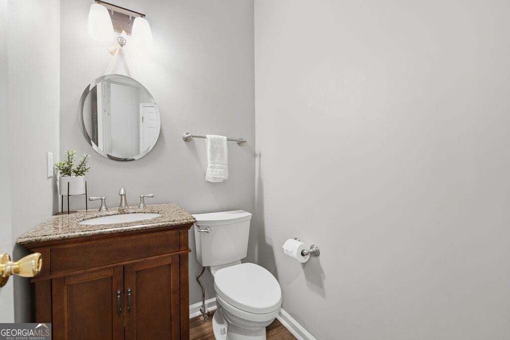 1938 Greensferry Glen Property Photo 8