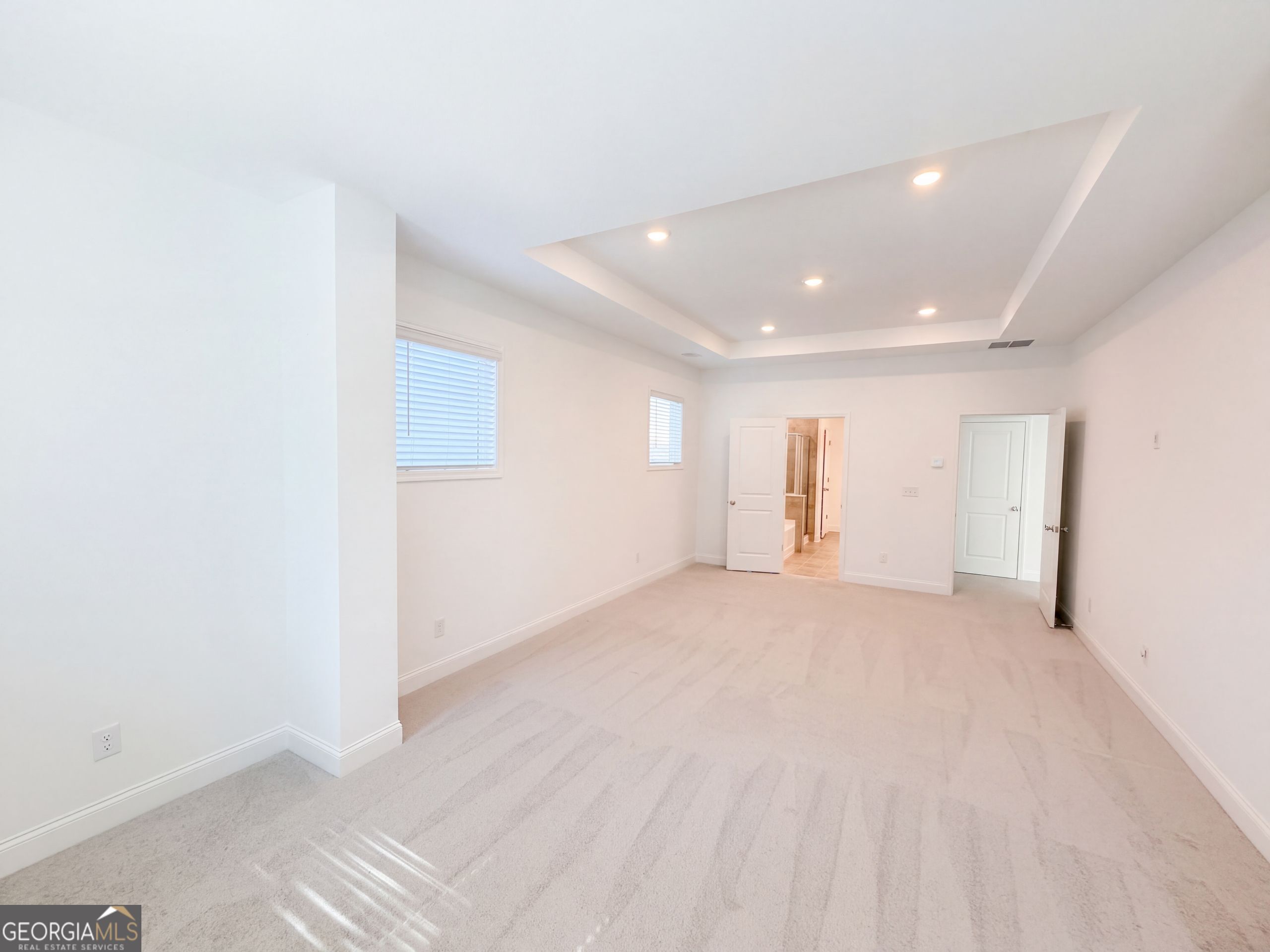 3219 Shirecrest Lane Property Photo 4